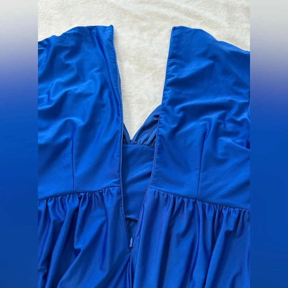 Royal Blue Satin Maxi Gown with Plunge Neckline and Dolman Sleeves - Picture 15 of 16